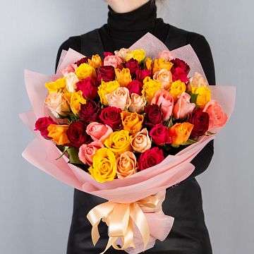 Букет 51 роза Кения микс 40 см в упаковке Букет 51 роза Кения микс 40 см в упаковке